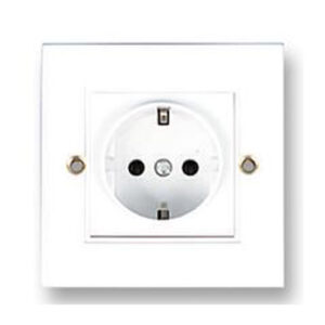 International 16A Schucko Socket White
