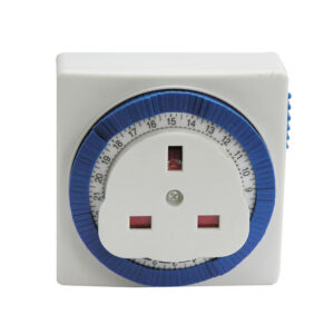 Compact 24 Hour Mechanical Plug-in Timer